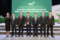 HĐQT TNH ra mắt cổ đông