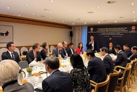 Chủ tịch FPT: Dược phẩm là một trong những ngành sẽ ứng dụng AI nhiều nhất