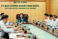  Vốn hoá thị trường chứng khoán đạt 10,57 triệu tỷ đồng, tương đương 82,3% GDP 