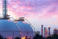 Sóng dầu khí đã tan?