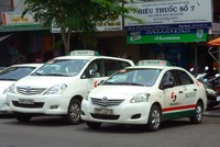 Phó tổng giám đốc VNS thu trăm tỷ bán cổ phiếu cho Tael