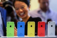 Apple “hạ gục” Samsung ở thị trường mới nổi