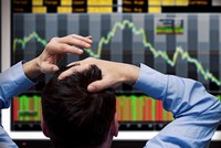 Tại sao nhà đầu tư đưa ra những lựa chọn sai lầm?