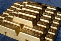 Vàng rớt ngưỡng 1.300 USD/ounce khi kinh tế Mỹ khởi sắc