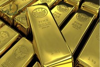 Vàng tăng nhẹ, USD vọt tăng trở lại