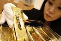 Vàng vọt tăng trở lại, USD tiếp tục giảm