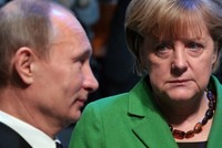 Hòa bình ở Ukraine chao đảo khi Đức, Mỹ dọa phạt Nga nặng hơn