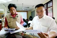 Màu xanh trở lại với thị trường chưa phải là dấu hiệu quả quyết rằng, chu kỳ điều chỉnh kéo dài 4 tháng qua đã kết thúc.