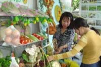 Khi giá tiêu dùng tăng chậm lại