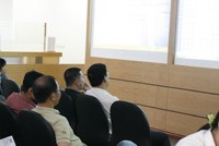 Áp lực chuyển sàn của nhà đầu tư nhỏ