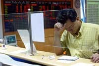 HSBC: Bốn lý do khiến thị trường tháng 10 kém sôi động