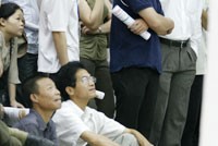 Thị trường tháng 12 tăng hay giảm?