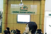 Diễn biến thị trường vẫn ẩn chứa nhiều yếu tố bất lợi.