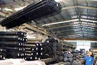 Theo tổng kết cuối năm của Vnsteel thì trong năm 2007, không có đơn vị nào bị lỗ bất chấp việc giá phôi thép leo thang từng ngày và sự cạnh tranh gắt gao của các sản phẩm thép Trung Quốc.