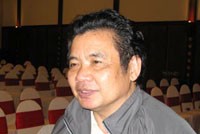 "Ưu điểm của vàng là rất linh hoạt trong thanh toán quốc tế. Các giao dịch vàng có thể thu về bất kỳ đồng tiền nào mà quốc gia xuất khẩu cần.