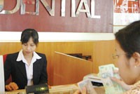 Bảo hiểm nhân thọ gặp khó