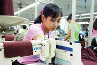 Doanh nghiệp niêm yết: Nỗ lực vượt khó