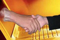 Đẩy mạnh mô hình đăng ký kinh doanh qua mạng. (Ảnh: minh họa)
