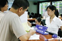 Đa số nhà đầu tư mất tiền chỉ vì chạy theo những biểu hiện nhất thời của thị trường.