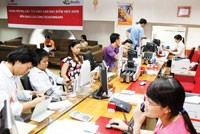 Các ngân hàng thương mại giải ngân khá dè dặt trong những tháng vừa qua.