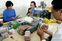 Tỷ giá cần được điều chỉnh linh hoạt để hỗ trợ xuất khẩu.