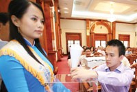 Cổ đông chiến lược hay NĐT chiến lược đối với một công ty được hiểu là NĐT có "duyên nợ" nhất đối với công ty