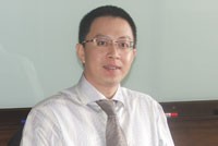 Ông Hoàng Mạnh Thắng.