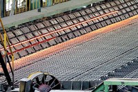 Giá thép tăng mạnh giúp CTCP Thép Việt Ý (VIS) thu lợi nhuận lớn.