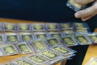 Vàng ngoài thuộc tính hàng hóa còn có tính bảo hiểm rủi ro.