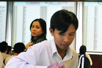 Dịch vụ tư vấn tại các CTCK: Chọn chất lượng hay giá cả?