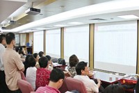 NĐT có thể mua tích lũy nhóm cổ phiếu ngân hàng, bất động sản, chứng khoán và nguyên liệu cơ bản - Ảnh: Hoài Nam.