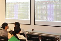 Nhiều DN hoãn kế hoạch lên sàn khi thị trường trong xu thế giảm - Ảnh: Hoài Nam