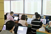 Dòng tiền trên TTCK quốc tế có ảnh hưởng gì đến Việt Nam?