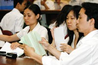 Nhiều DN đã lên lịch đấu giá CP tại 2 Sở GDCK