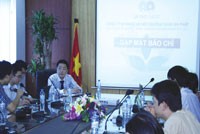 Chủ tịch HĐQT AAA trong cuộc làm việc với một số nhà báo
