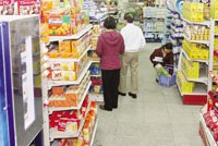 Sức ép lạm phát đang đè nặng lên người dân