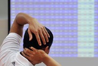 Đối với các nhà đầu tư ngắn hạn, sự kỳ vọng được đặt vào mẫu hình đảo chiều chữ W
