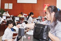 Cẩn trọng với lách trần lãi suất huy động