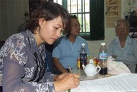 Bà Vi Thị Thu Hà, Giám đốc Công ty T&T