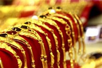 Tháng 7, nhập siêu ở mức thấp nhờ tái xuất vàng