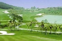Thêm một sân golf là thêm bức xúc cho người dân!