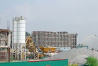 Chủ đầu tư được phép thực hiện biện pháp giảm chi phí như điều chỉnh lại thiết kế, thay đổi chủng loại vật liệu và cắt giảm những hạng mục không cần thiết

