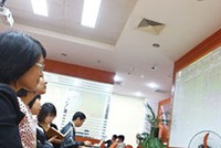 Nhà đầu tư mua cổ phiếu để làm gì?