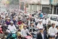 Tâm lý của nhiều người tham gia giao thông là ngại mất thời gian khi làm thủ tục bảo hiểm