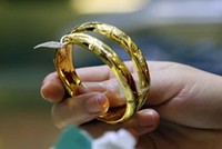 Vàng đứng trước xu thế hạ giá và giảm sút thanh khoản trong thời gian tới