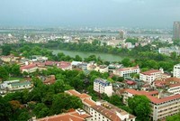 Không gian xanh xung quanh hồ Hoàn Kiếm