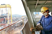 Tập đoàn kinh tế nhà nước phải được chuyển thành công ty đại chúng
