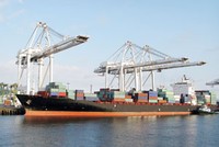 Doanh nghiệp vận tải biển bán tàu, giảm lỗ