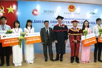 TienphongBank trao học bổng cho 5 sinh viên xuất sắc Trường Đại học Ngoại thương Hà Nội