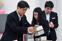 Tổng huy động vốn trong năm của các ngân hàng ở Hà Nội ước đạt 900.000 tỷ đồng. 